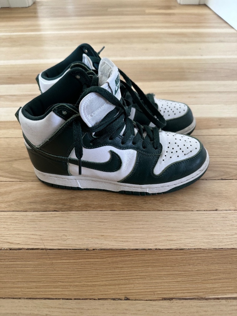 Nike Spartan green dunk high top sneakers
